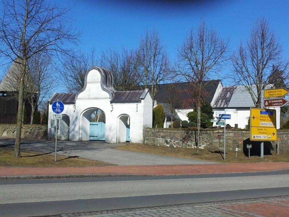 Tetens Gasthof Süderlügum 외부 사진